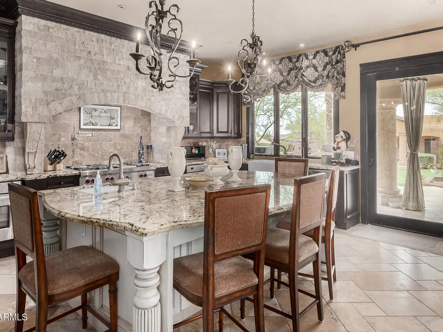 4 bed, 3.5 bath, 3845 sqft, $4,495 — Photo 1