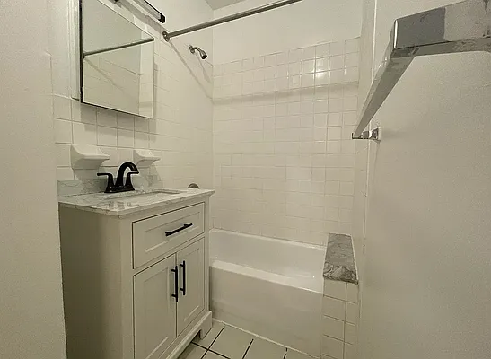 Rented by Premier One Realty LLC | media 4