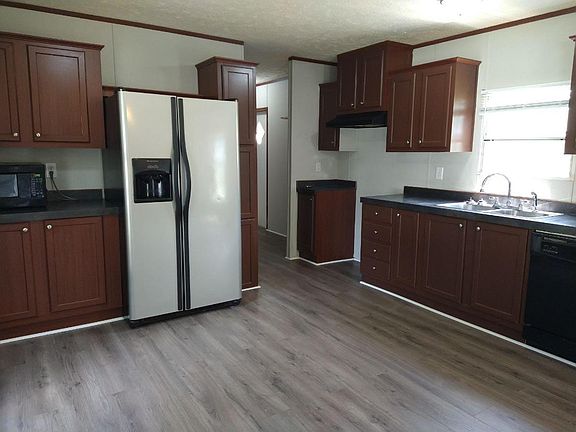 2nd image of 6 River Rapid Ln