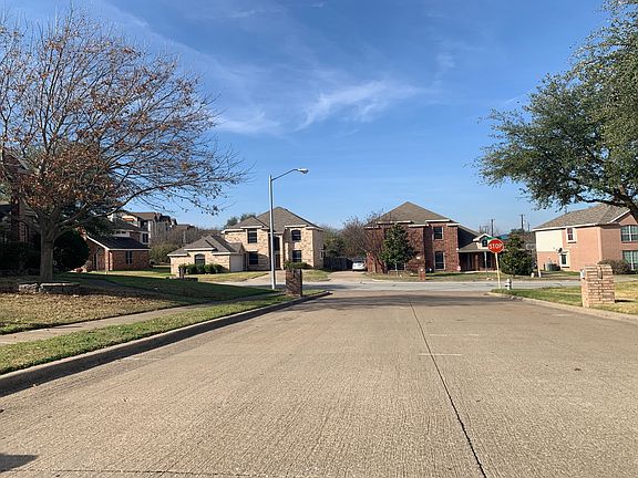 4th image of 622 Kari Anne Ln