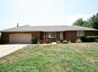 10275 W 271st St, Louisburg, KS 66053