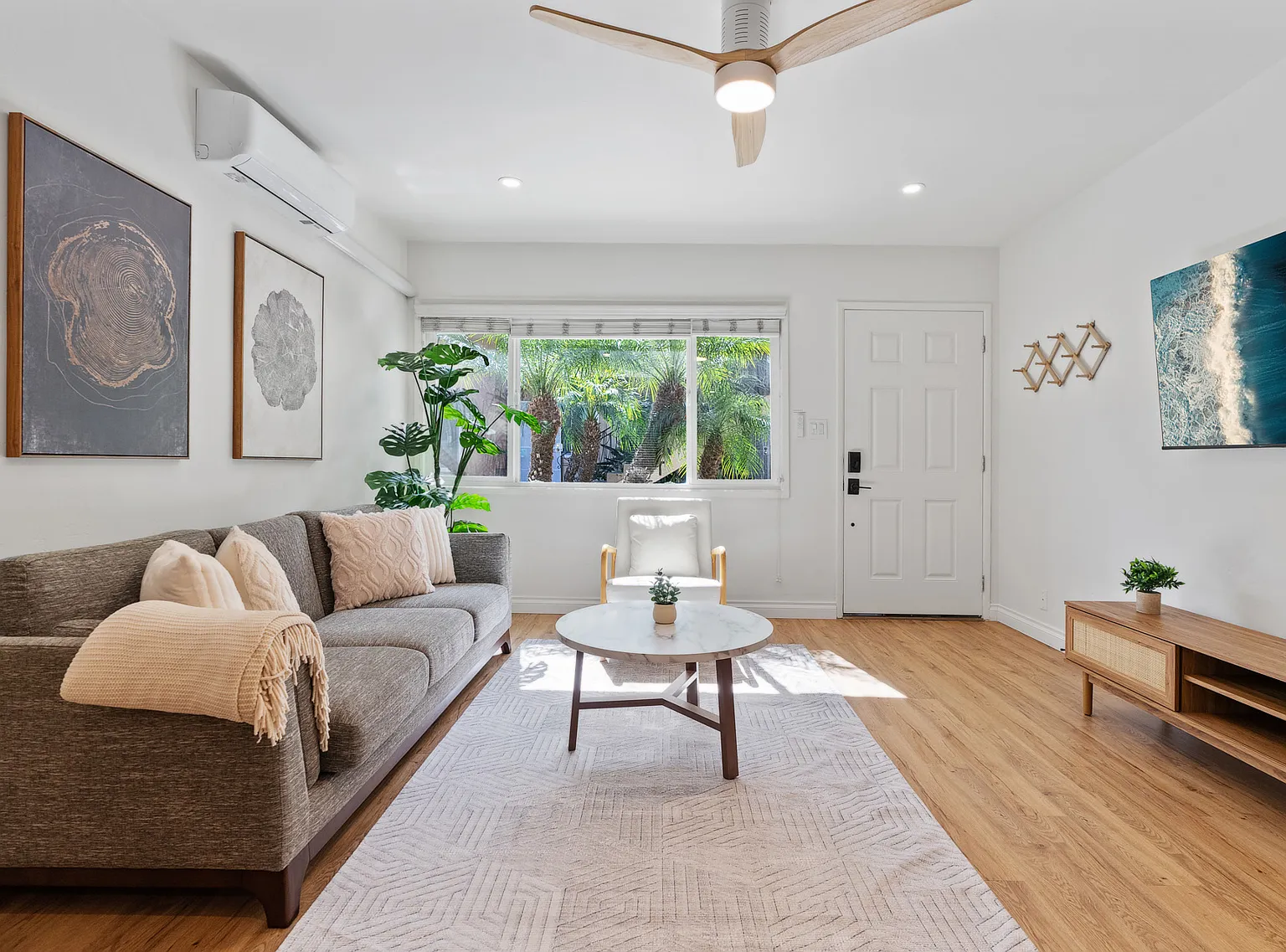 2 bed, $3,300 — Photo 3