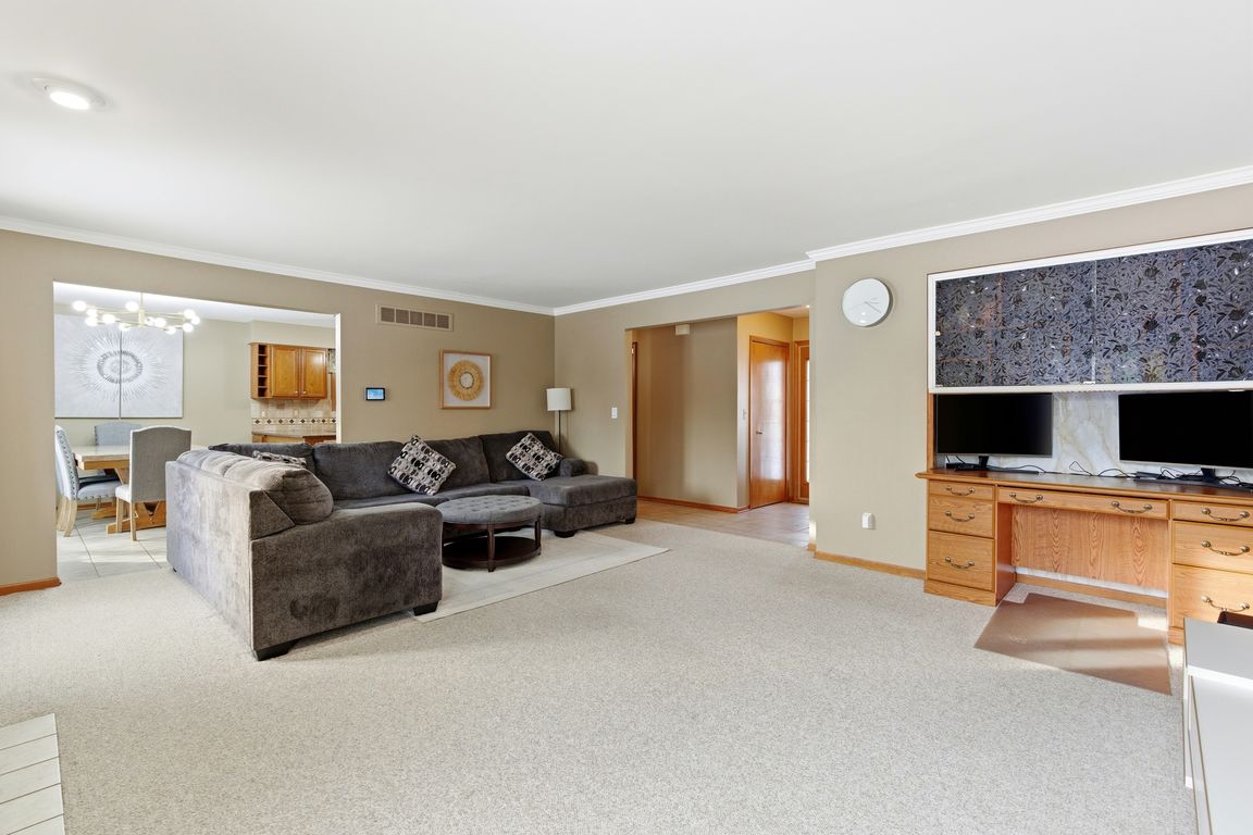 next background image