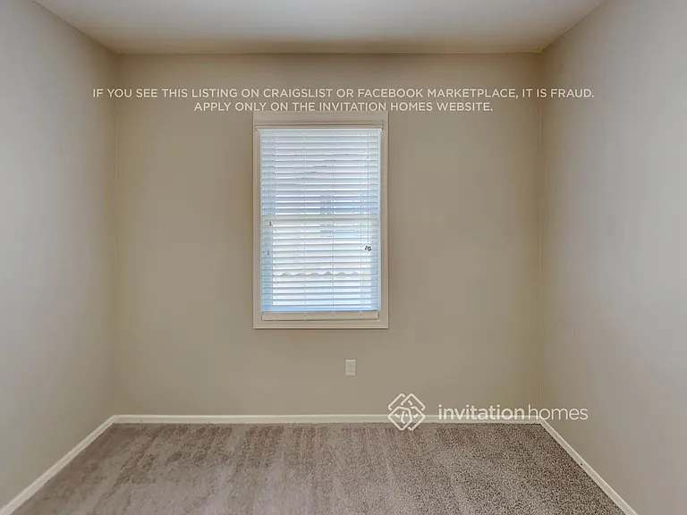 4069 E Windsor Dr — Photo 14