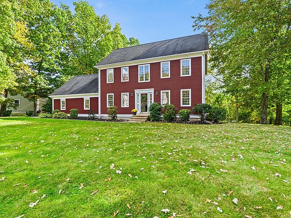 4th image of 46 Blanchard Rd