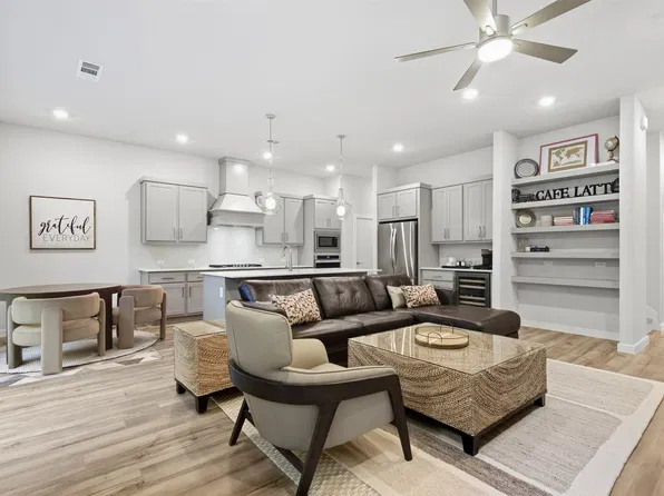 2309 Rook Dr, Dallas, TX 75211