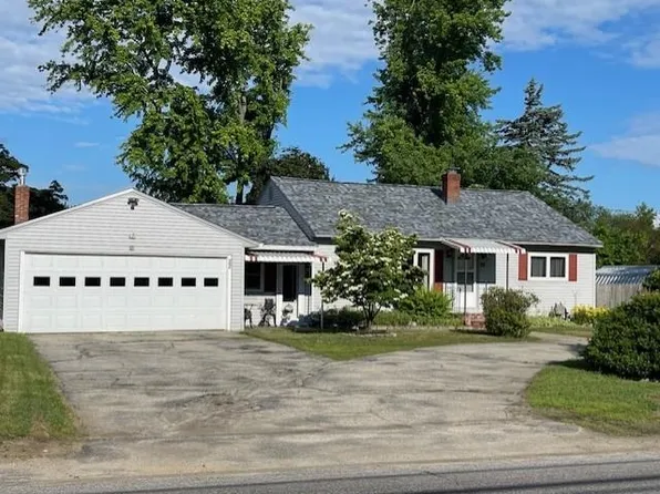 22 Main Street, Allenstown, NH 03275