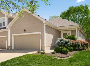 34197 W 90th Cir, De Soto, KS 66018