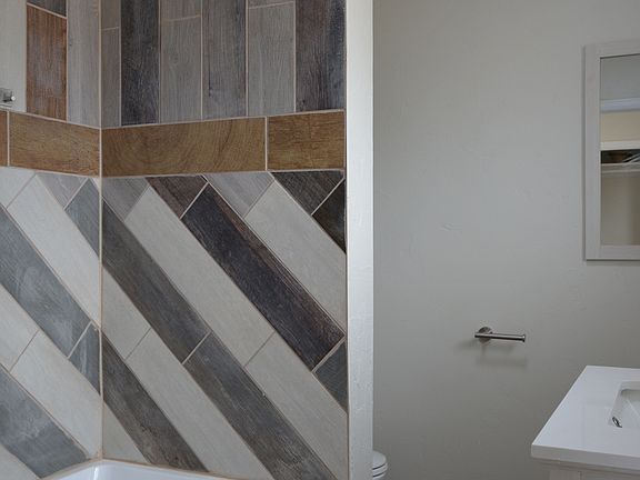 Master Bath 1_03062022