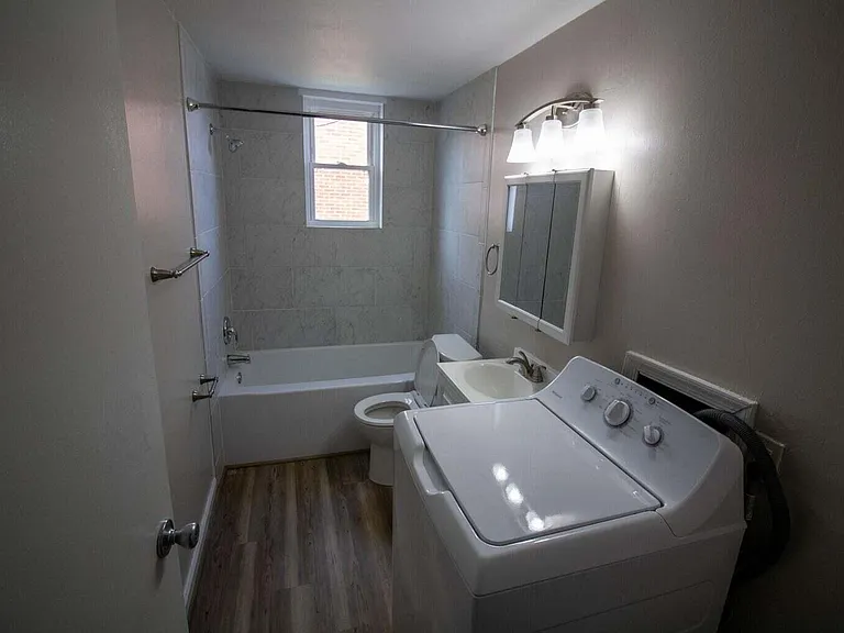 341 Cedar Ave — Photo 6