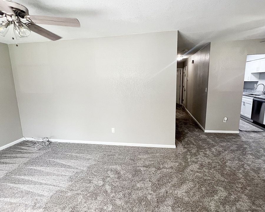 1st image of 6021 Camellia Dr APT A