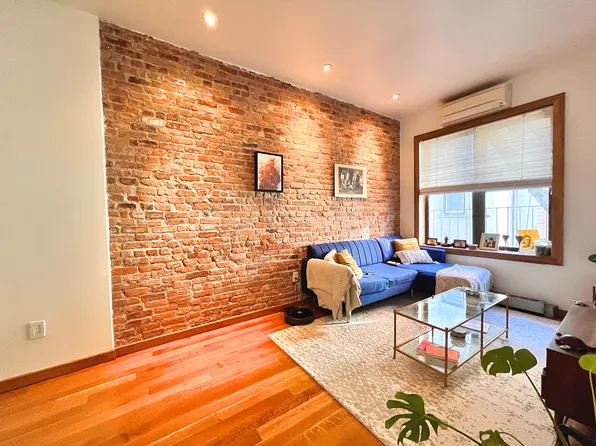 68 Thompson Street image 1 of 9