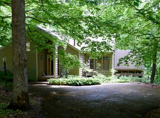 7 Southridge Dr, Galena, IL 61036