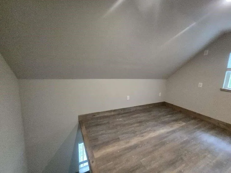 667 Miller Dr — Photo 7
