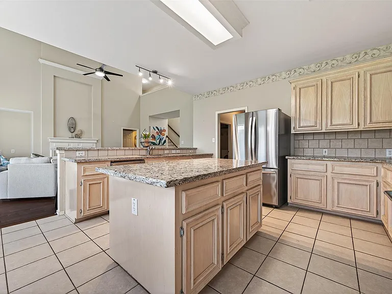 5911 Indian Hills Ln — Photo 34
