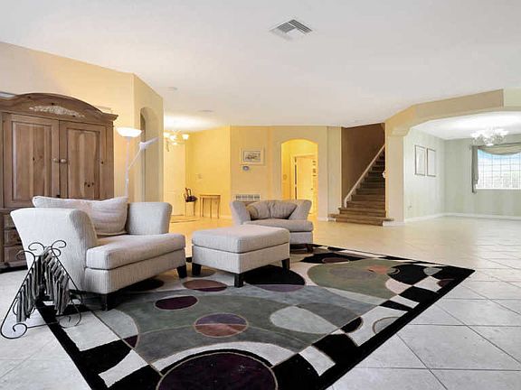 4th image of 7258 Copperfield Cir