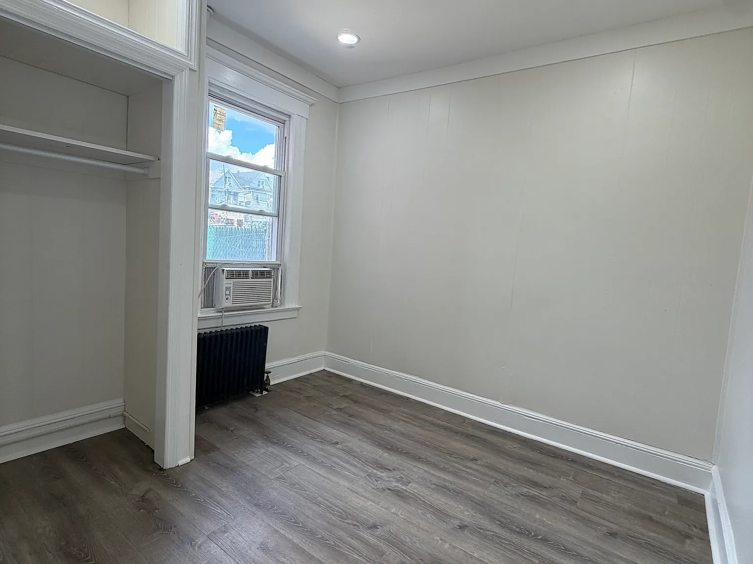 3 bed, $2,150 — Photo 3