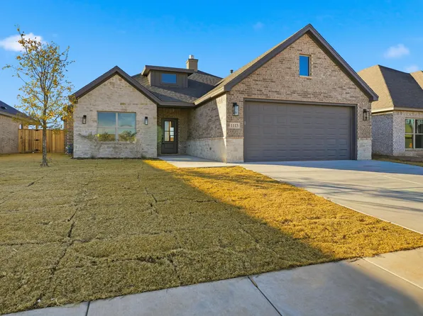 1113 N 6th St, Wolfforth, TX 79382