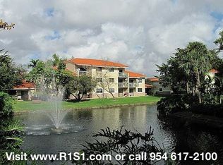 9878 Nob Hill Ln, Fort Lauderdale, FL 33351
