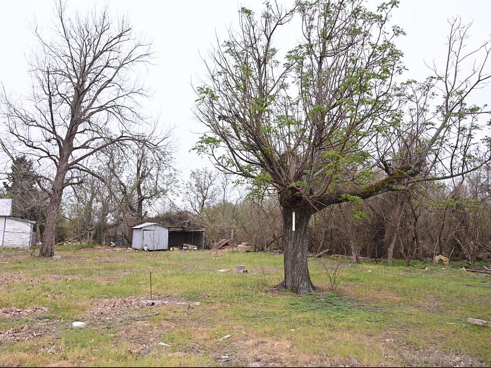 1st image of 438 Low Wood Rd