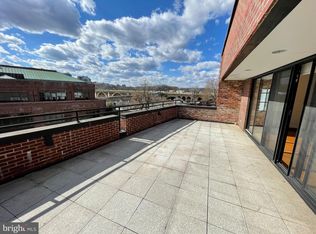 3336 Cadys Aly NW #201, Washington, DC 20007