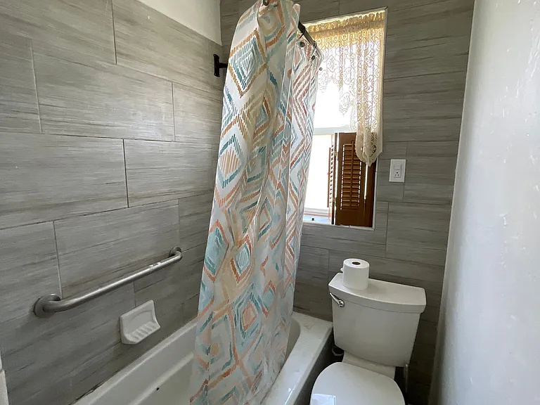 1367 Montezuma St — Photo 34