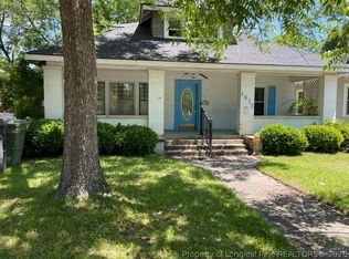 1412 Morganton Rd, Fayetteville, NC 28305