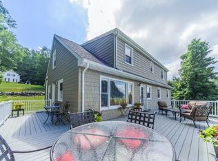 127 Stonecrest Rd, Ridgefield, CT 06877