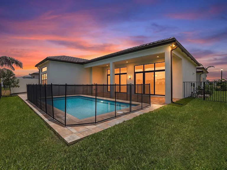 9008 Corsican Finch Ct — Photo 29