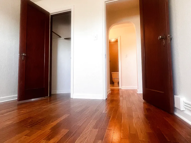 904 Naval Ave #1 — Photo 7