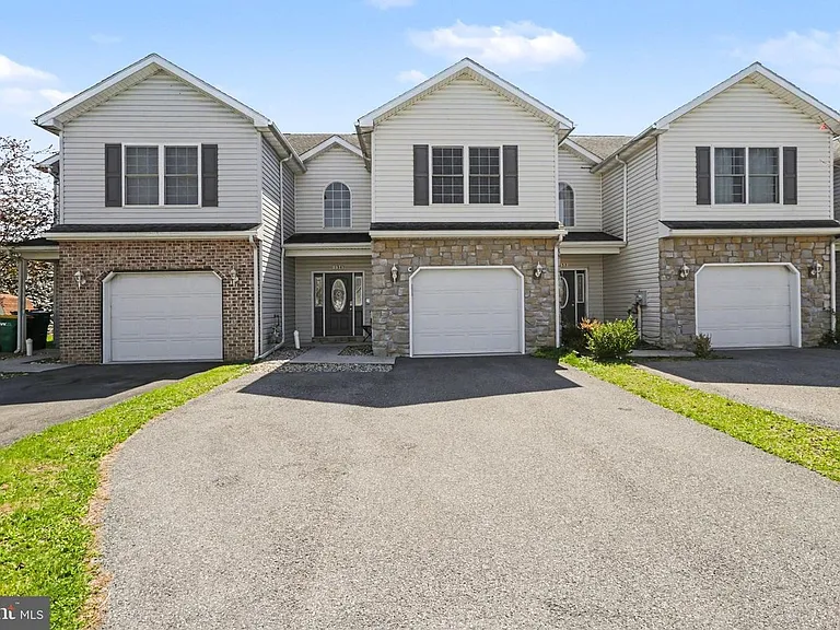 134 Sable Dr — Photo 1