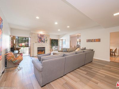 15245 La Maida St APT 101, Sherman Oaks, CA, 91403