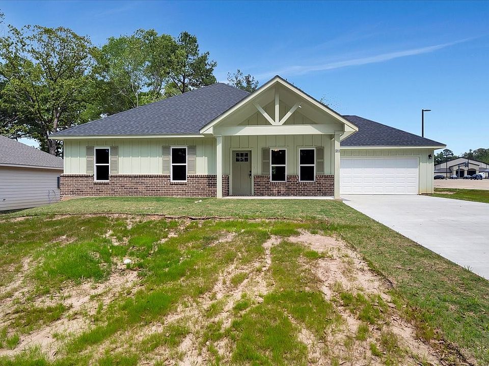 1st image of 211 Sybil Dr