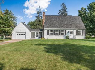 28625 Old Towne Rd, Chisago City, MN 55013