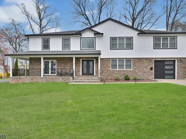 530 Burlington St, Paramus Boro, NJ 07652