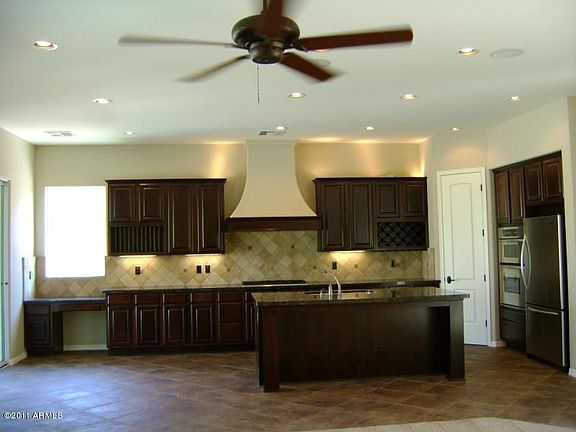 5th image of 4413 S Greythorne Way