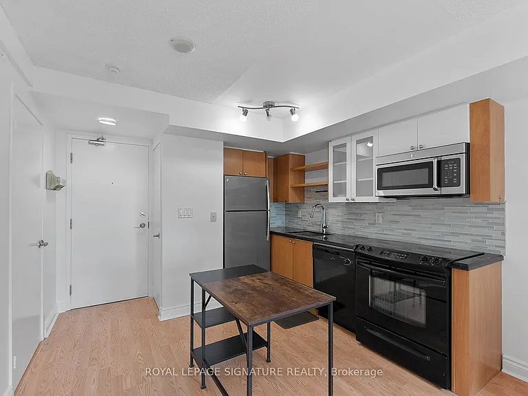 600 Fleet St #831 — Photo 2