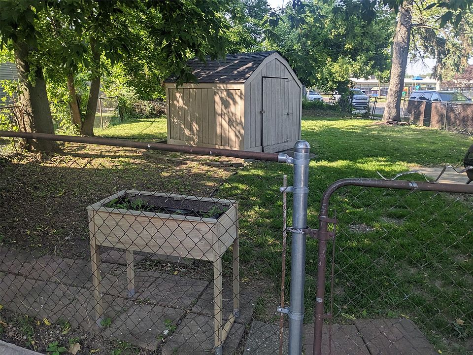 1591 Humphrey Ave SE, photo 27