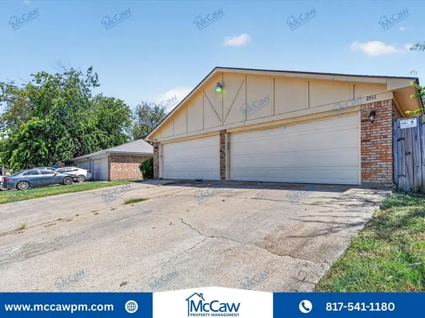 2511 Woodmont Trl, Fort Worth, TX 76133