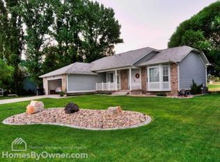823 Lakeview Dr, Stansbury Park, UT 84074