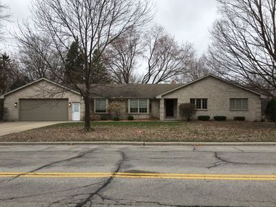 636 Edgewood Dr, Green Bay, WI, 54302