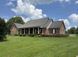 6218 State Route 121 S, Murray, KY 42071