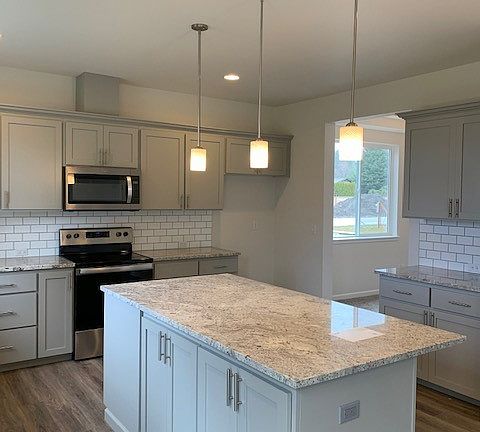 5th image of 18104 38th Av Ct E