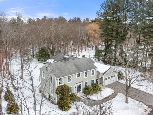 64 Holt Rd, Andover, MA 01810