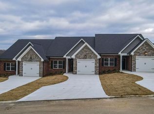 1210 NW Parkstone Dr, Cleveland, TN 37312
