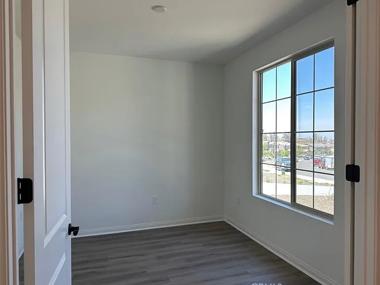 8489 Anthony St — Photo 11