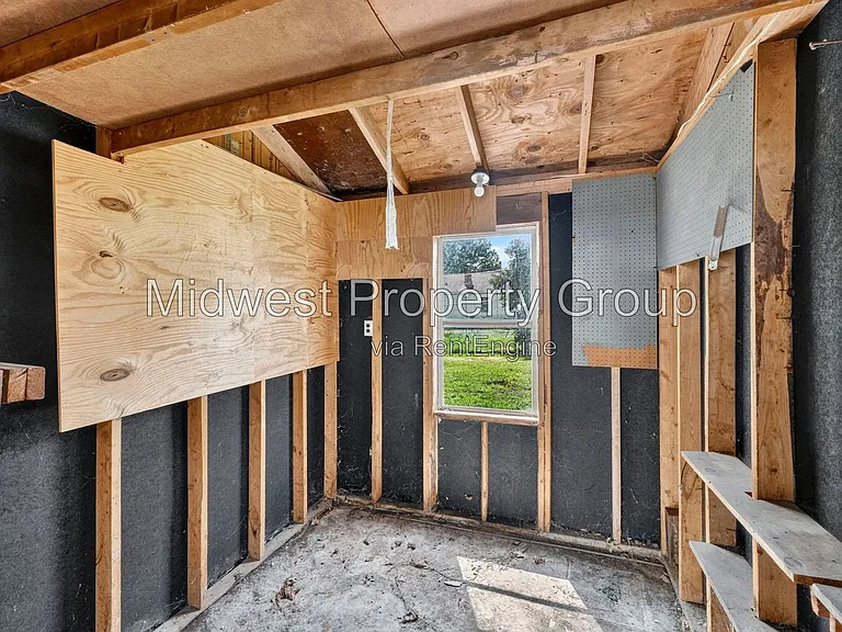 5344 Colton Dr — Photo 24