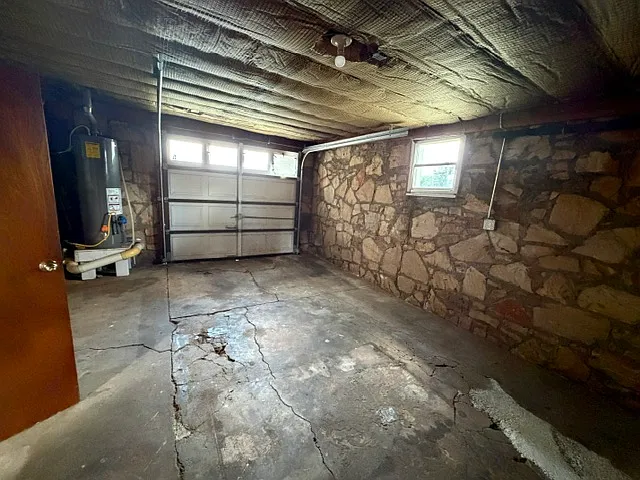 702 E 12th Ave — Photo 10