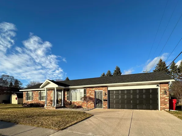 119 Garfield St, Alpena, MI 49707