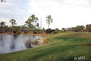 3rd image of 4620 Turnberry Lake Dr Unit 102